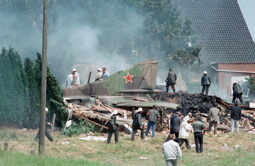 1989-mig-23_crash-bel-XEcIr2