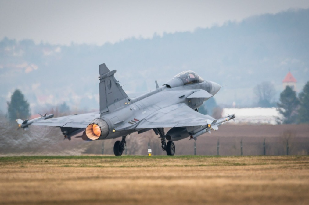 cze_hun-gripen-Xz6IU1